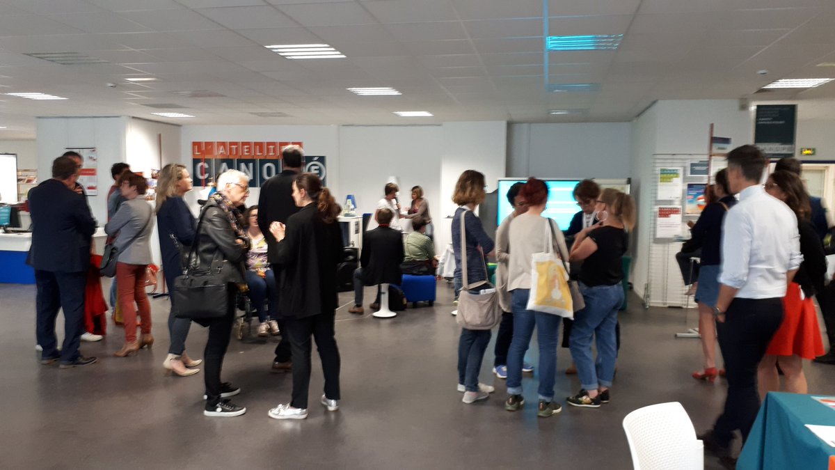 Canope_DTNorm's tweet photo. 🍏 #normandeday2019 🍎

Un après-midi riche en découvertes autour du #numériqueéducatif et de l'#écoleinclusive dans votre atelier

🙏 Merci à notre partenaire #DSDEN14  @acCaen https://t.co/bsvQcOPANq