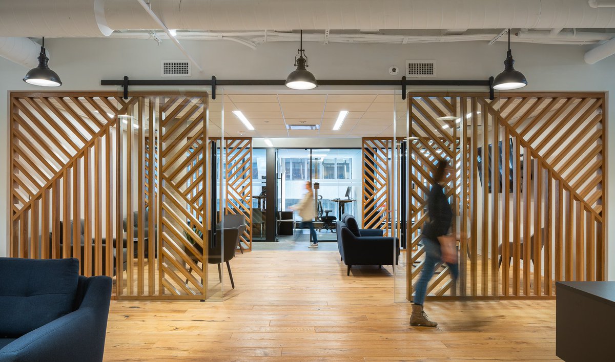 DyerBrown's tweet photo. One of our latest Workplace projects, Alumni Ventures Group, was recently featured in the @BostInno Office Envy. Check out the article to read more about this venture capital firm's new office at 7 Post Office Square. #workplacedesign #dyerbrownarchitects  https://t.co/DcrlMlldlq https://t.co/VG14QlHrZJ