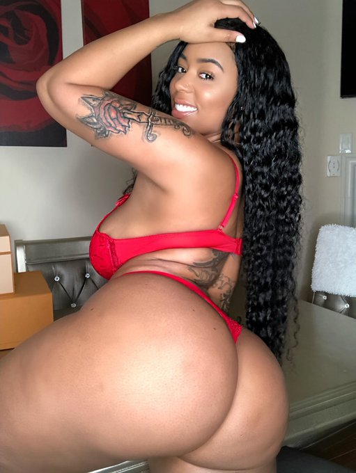 How you like it daddy? 🌹 https://t.co/iBf2Mm2RSY