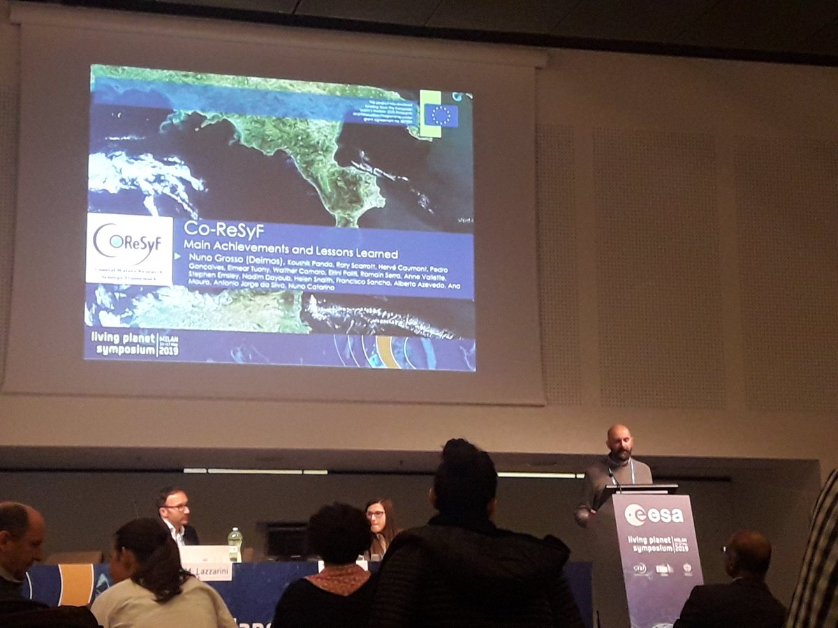 RoryScarrott's tweet image. Nice power-overview of the @coresyf platform and project to #lps19 showing development using a  community and coastal stakeholder framework to drive responsive innovative solutions by  EU academic and industry @EU_H2020 . Nicely done @ElecnorDeimos Nuno G. 😁