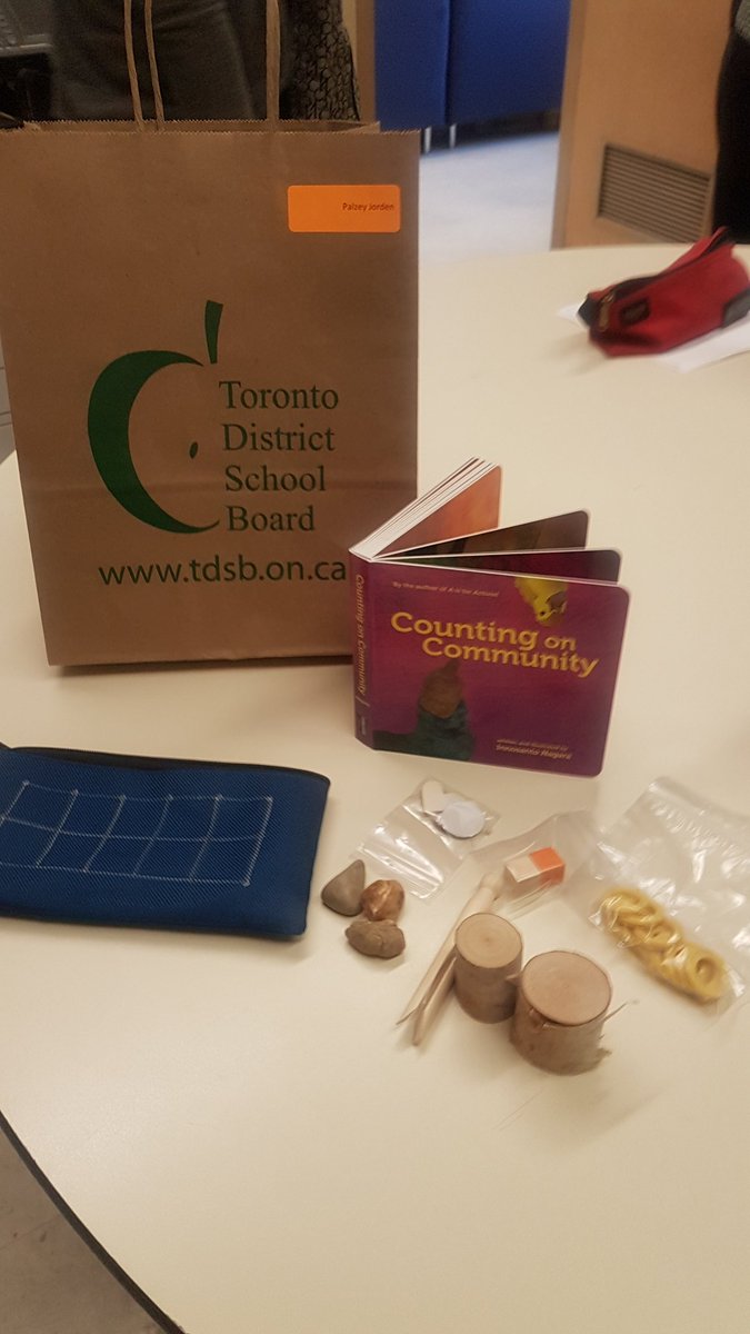 How are we creating caring and engaging communities for and with our families?  So excited about Welcome to Kindergarten at Harwood PS today! @TDSB_Angela
<a href="/Learningin04/">Learning Network 4,Toronto District School Board</a> @IranianKwe