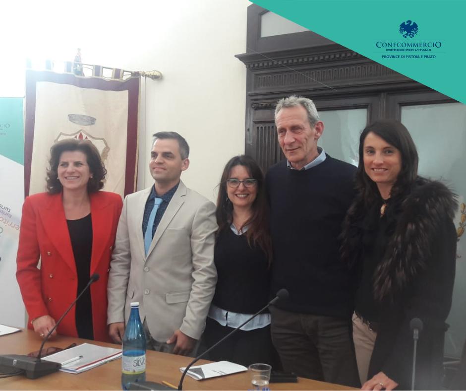 #elezioniamministrative2019🗳

👉ieri sera a #Buggiano i candidati a Sindaco si sono presentati di fronte alle imprese parlando di manutenzione del territorio, sicurezza, sosta, imposte locali, eventi, raddoppio ferroviario

🤩Grazie a tutti!
#confcommercioptpo