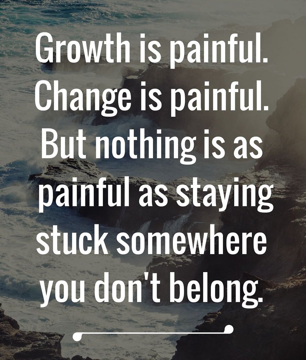 EYMlifeCoaching's tweet photo. Don't look back & realize you're still in the same place 5yrs later because you were afraid to grow......
#letsgrowsomething #nopainnogain👊 #liveyourlife❤️ #loveself♥️ #believeingod🙏 #betruetoyou♥️ #lifecoach #lifecoachingworks #eymlifecoaching #ElevateYourMindLifeCoaching https://t.co/lQ5Ru58Tch
