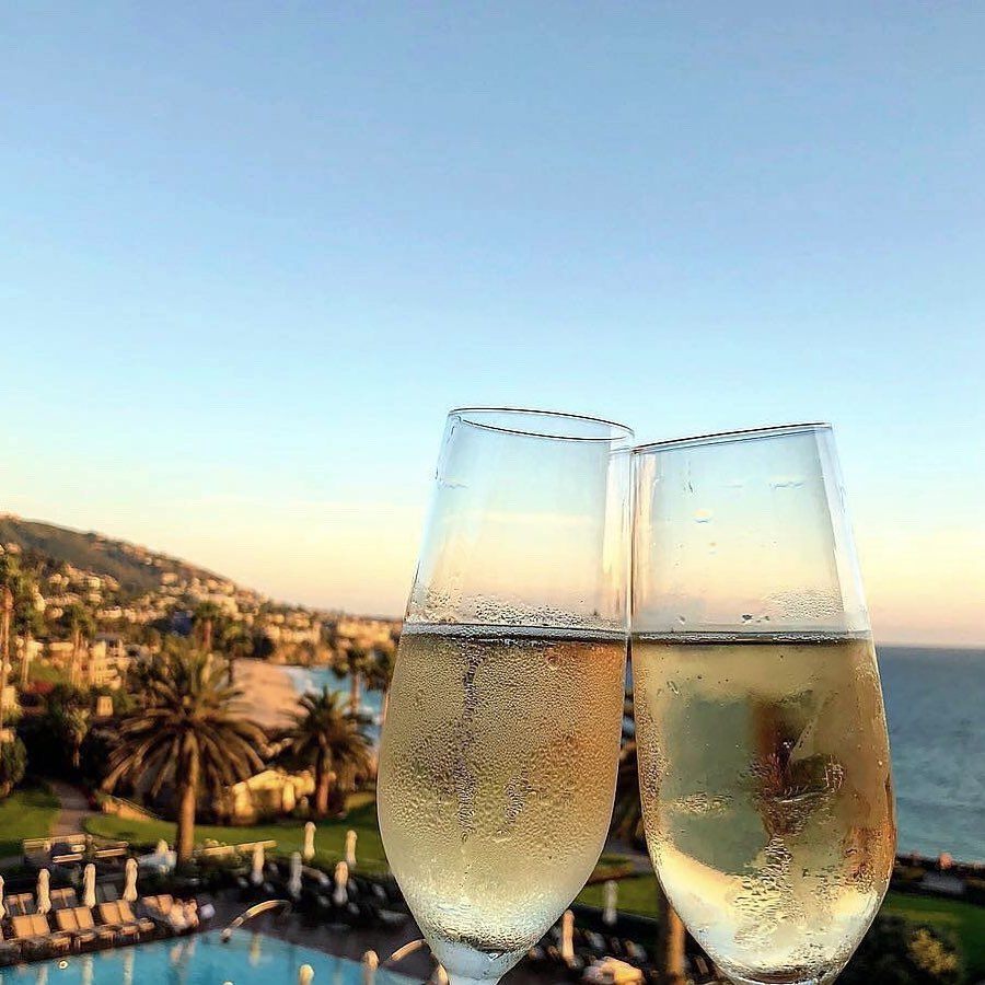 Wish you were here? #WIN an LA getaway with a 2-night stay at <a href="/MontageLaguna/">Montage Laguna Beach</a>, a <a href="/SplendidLA/">Splendid</a> wardrobe, a <a href="/GrayMalin/">Gray Malin</a> print and <a href="/KopariBeauty/">KOPARI</a> products. RT and click the link to enter bit.ly/2LwHwrT
