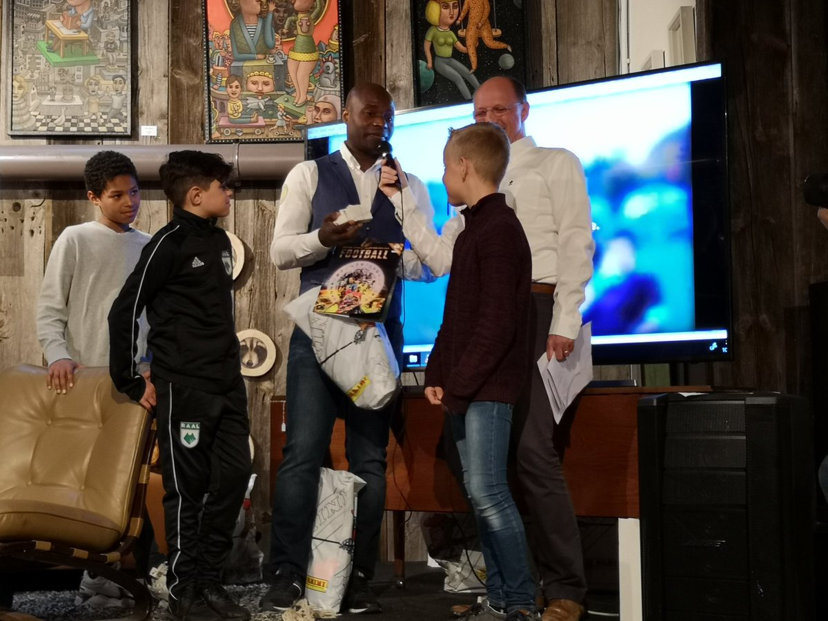 Remise des prix au Mbo Mpenza Challenge 😀