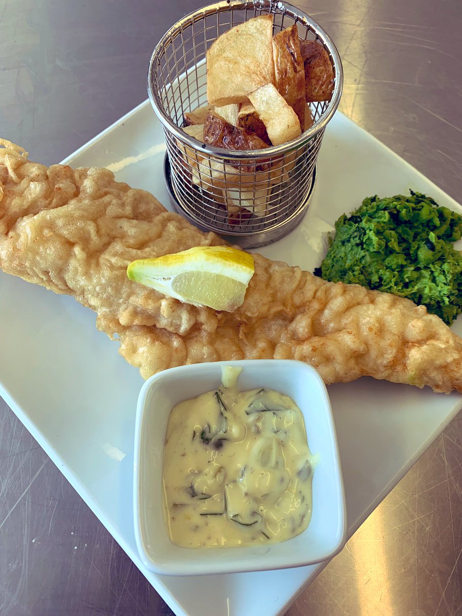 BethanyFood's tweet photo. Y10 Fish and Chips. Cleaned and filleted fresh Haddock, made tempura batter, fresh “mushy” peas, real tartare sauce and chips. 1 hr 40 minutes. Presentation skills are getting better. #WhoSaysWeDontTeachCooking #LearningIsLimitless #PresentationSkills #RealFood https://t.co/keVC6HyIU7