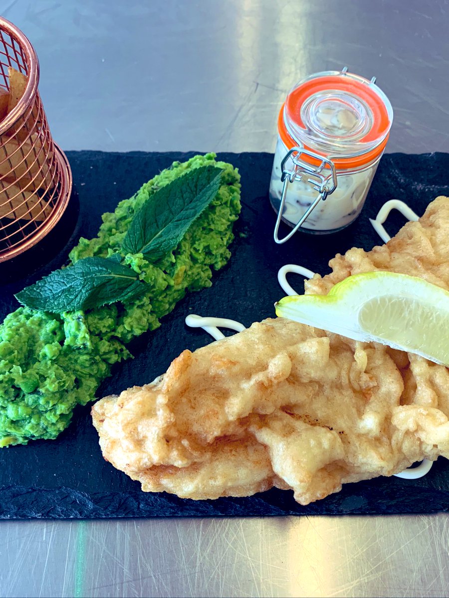 BethanyFood's tweet photo. Y10 Fish and Chips. Cleaned and filleted fresh Haddock, made tempura batter, fresh “mushy” peas, real tartare sauce and chips. 1 hr 40 minutes. Presentation skills are getting better. #WhoSaysWeDontTeachCooking #LearningIsLimitless #PresentationSkills #RealFood https://t.co/keVC6HyIU7
