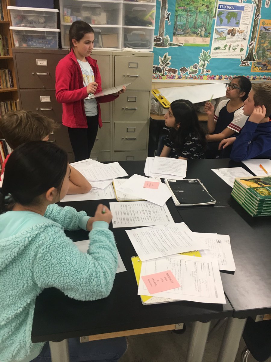 shanerado's tweet photo. CSGs in 6th grade science. Great Socratic Inquiry! @HuelSanders @WHMS_SDE @AVID4College #wicorwednesday #wildcatgr8 https://t.co/UbaO2soBvl