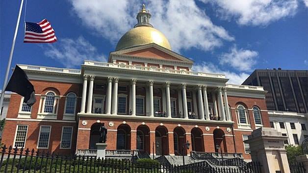 Join us at the @MAStateHouse for a Forum on Reducing #MaternalHealthDisparities in the Commonwealth. SUPPORT #DOULA Bill H.1182 to qualify Doula Services for #Medicaid reimbursement!