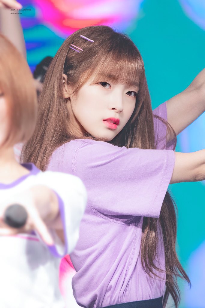 _0618_ARIN_'s tweet photo. [#n년전_아린 ]

180516 공주대학교 축제

#오마이걸 #아린 https://t.co/e0BwVy0TBu