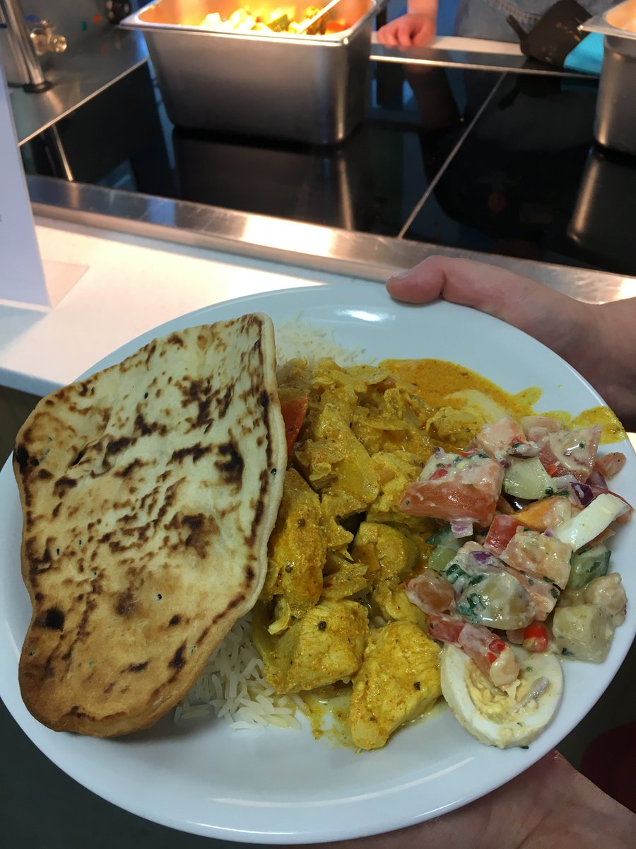 NHSNEY's tweet photo. It's #MentalHealthAwarenessWeek and today the @oppcafe hosted a "Curry &amp; Chaat" lunch for everyone in our Newcastle office – we've filled our faces, and it's true what they say - it's good to talk 🙋‍♀️🙋‍♂️ so please do if you need to.
@necldnetwork https://t.co/8alexAcZ9X