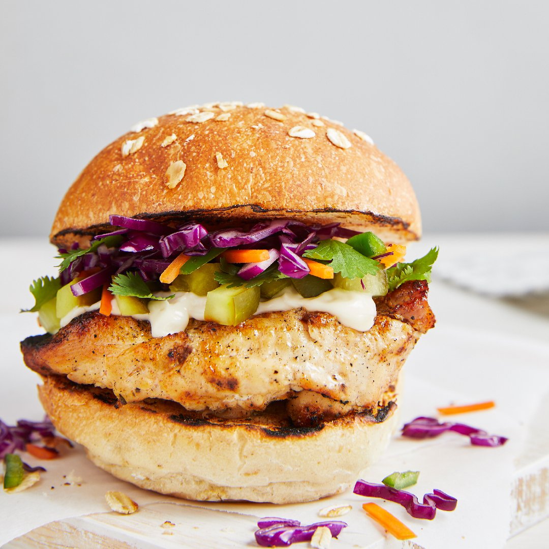 b_good_'s tweet photo. Introducing all new Chicken Sandwiches! Made with fresh ingredients, like chipotle aioli, spicy red cabbage slaw, all-natural, antibiotic-free grilled chicken, and more. Order here: 👉 https://t.co/lcC4Cc7jzq https://t.co/Cy3tHXXFIn