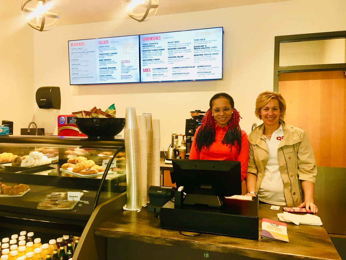 qu_pos's tweet photo. Last weekend Qu joined @dcck at @THEARC_DC for the open house of the DC Central Kitchen Cafe. We are excited to partner with the cafe to serve the Ward 8 community! #QubeyondPOS #partnerlove #hungerfighters #jobcreators https://t.co/hJOEASOcDa