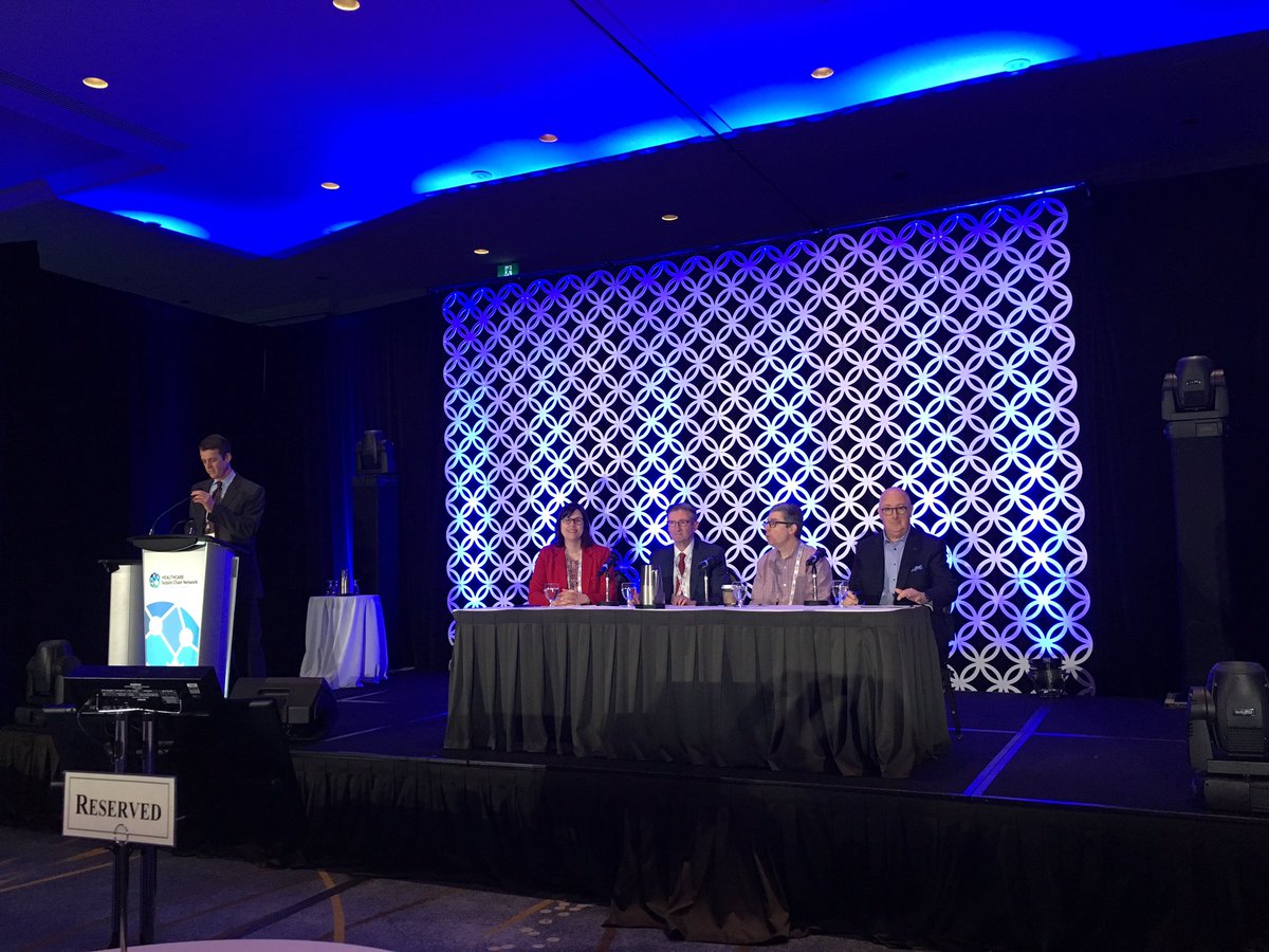 Jenwoodsmoles's tweet photo. Exciting conversations with @OCEinnovation @KingstonHSC @MackenzieHealth @RocheCanada regarding how they are fostering relationships and increasing capacity in #Innovationprocurement #HSCN2019 https://t.co/pkrSm3JQom