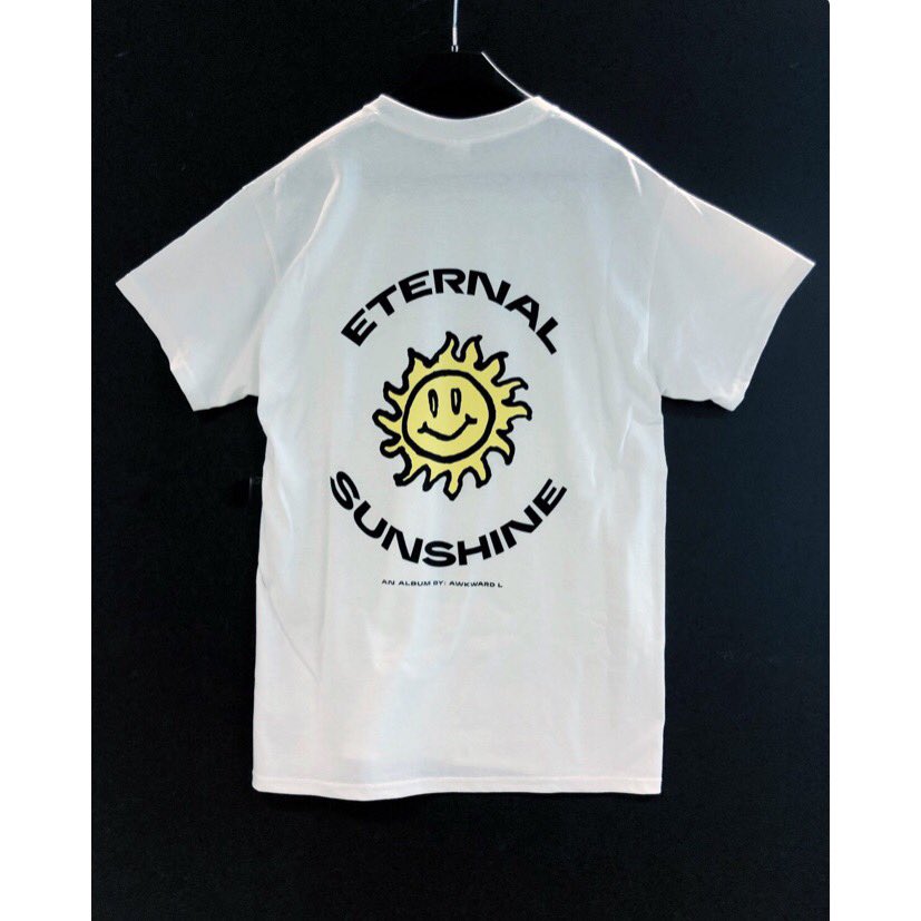 yarzatwins's tweet photo. Summer is here!And Awkwardl is celebrating it with a new cool album that uses Hilario, our custom made typeface!! The T-shirt of the image can be purchased on their bio🏖🏝
#album #music #brand #cool #underground #design #font #custom #hipster #summer #desigstudio #estudiodiseño https://t.co/LCBlgcojvv