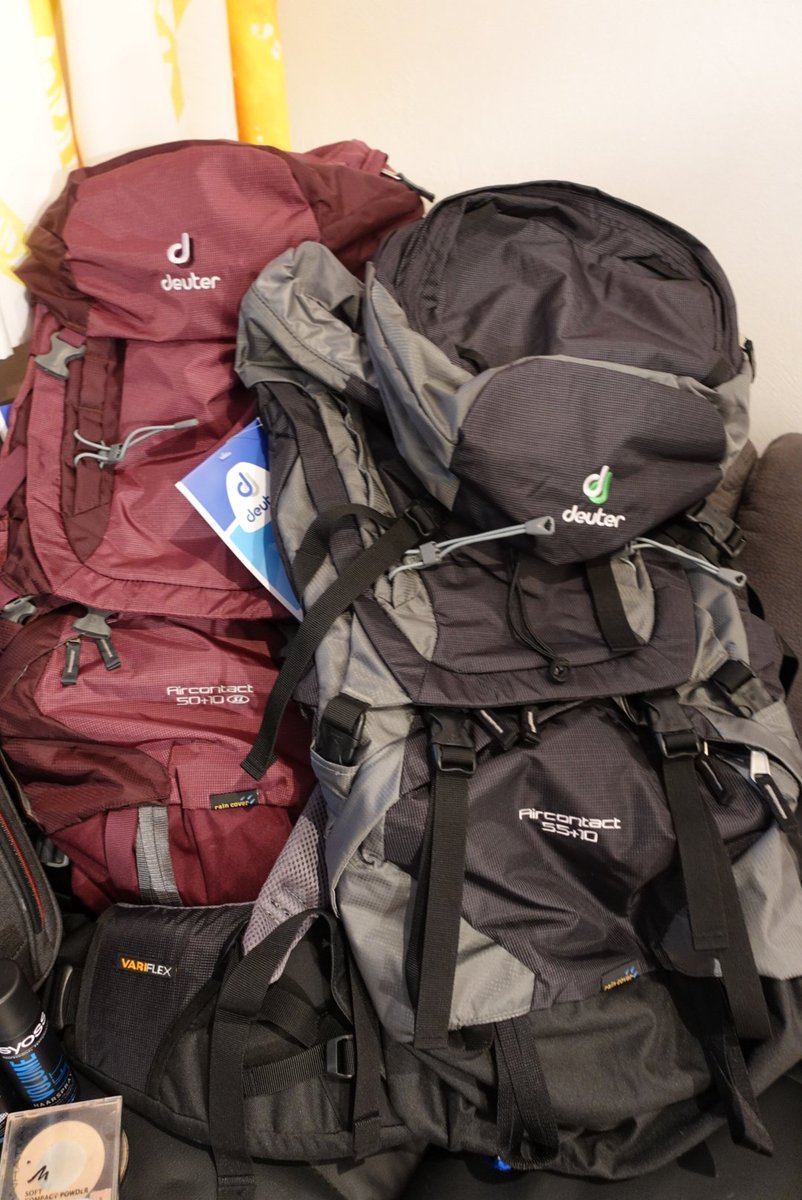 LifeLiveTravel1's tweet photo. Susis erster Blogartikel: Was packen wir zusammen und warum? #Packliste #Weltreise #Offwego 
https://t.co/hSCqwlYUtu https://t.co/jJRHtik788