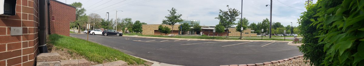 TrevorMMays's tweet photo. Enjoying the outdoors while on break at work! #aliveandwellfor5 https://t.co/s8d92CN7nS
