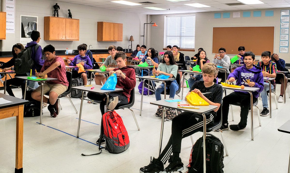 GEARUP_GN_2023's tweet photo. 8th Grader's Testing Survival Toolkit

Preparing @GoodnightSMCISD students and teachers for:
⭐Today Science STAAR
⭐Tomorrow History STAAR

#GEARUPWORKS #MoreThanATestScore https://t.co/C8BGorKFME