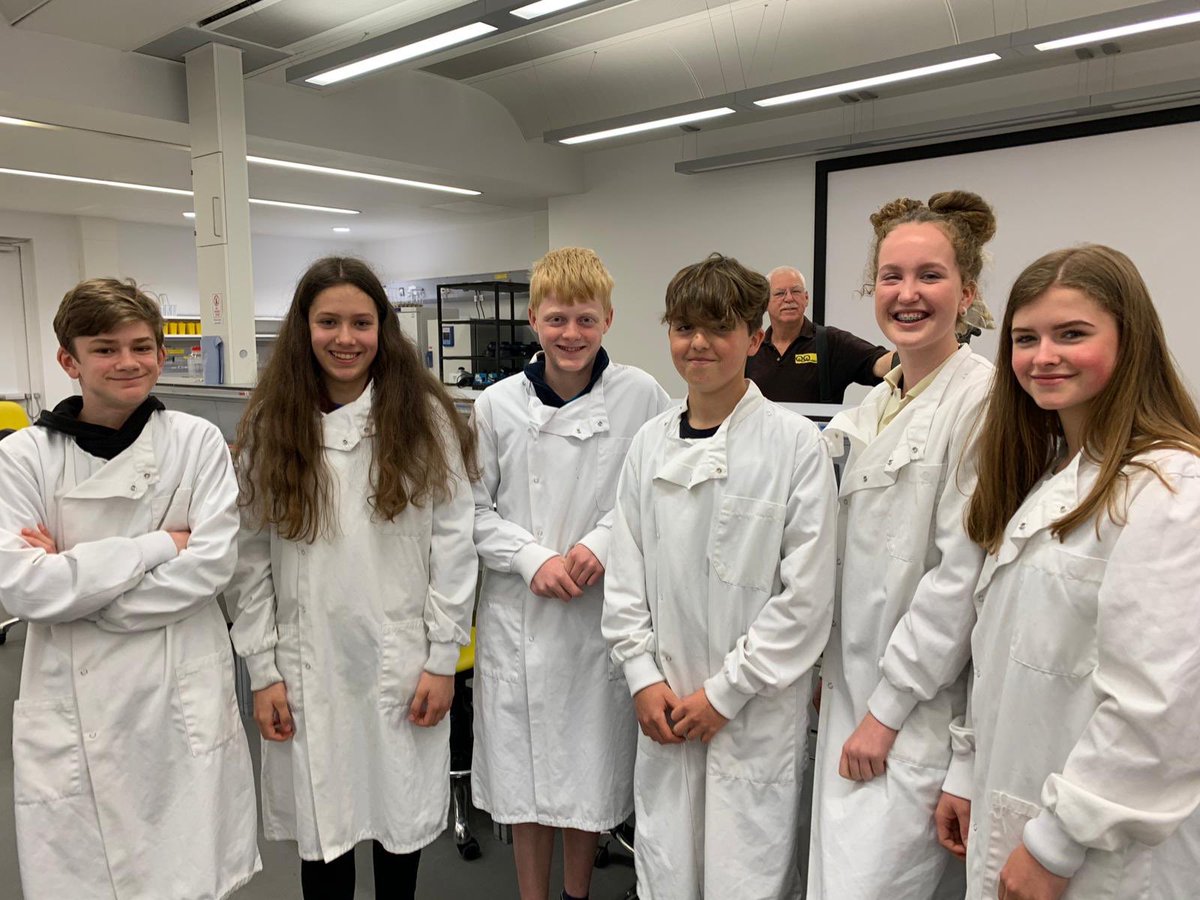 TheCastleSchool's tweet photo. Some of our Year 8 &amp; 9 students are on a Challenge Plus visit to Bristol University. They have been in the lab dissecting Owl Pellets! @BristolUni #challengeplus https://t.co/V4fc2Yoa1B