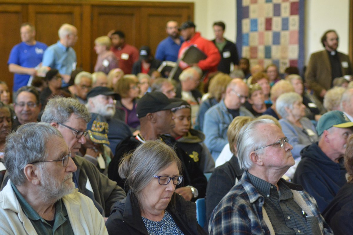 YoungstownNDC's tweet photo. The next #HousingTaskForce meeting will take place on Tuesday, June 11, at 6:00 PM! Join us at #MartinLutherLutheranChurch for a meeting to address problem landlords & plan future action against slumlords in #Youngstown neighborhoods. https://t.co/aKqkTVIZT8