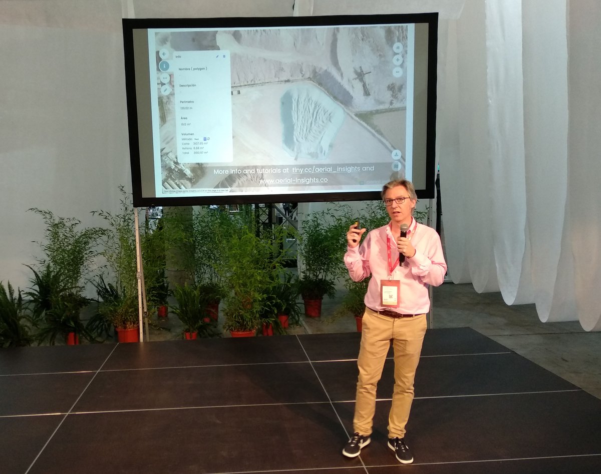 Aerial Insights (@aerial_insights) on Twitter photo Os dejamos una imagen de la ponencia que impartió esta tarde nuestro CEO, Fernando Navarro, en <a href="/ConstrumatBCN/">Construmat</a> sobre las grandes ventajas que nos ofrecen los #drones en el sector de la #topografía #BBConstrumat Os dejamos una imagen de la ponencia que impartió esta tarde nuestro CEO, Fernando Navarro, en <a href="/ConstrumatBCN/">Construmat</a> sobre las grandes ventajas que nos ofrecen los #drones en el sector de la #topografía #BBConstrumat