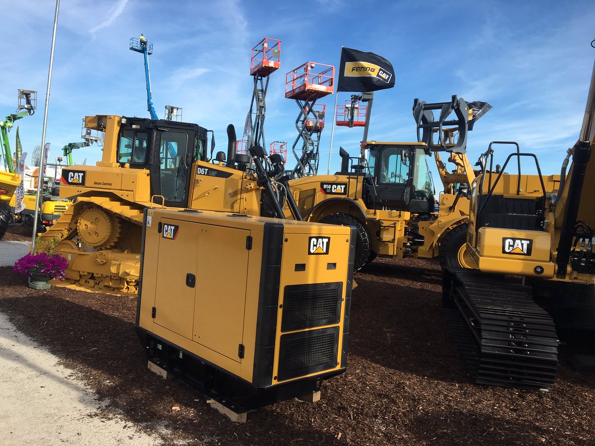FinningNews's tweet photo. We've had a great day here at the #BalmoralShow19, showing off all of our awesome machines - let us know if you visited us on stand! #finning #caterpillar https://t.co/SlD8ledBIX