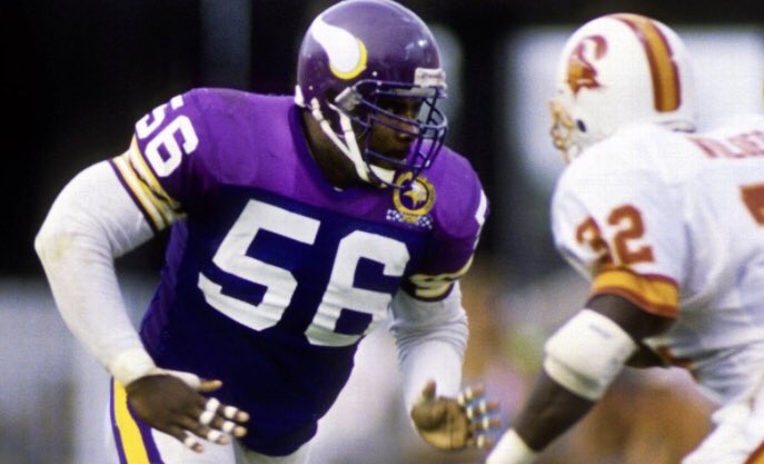 benigneleven's tweet photo. #uniwatch #nflthrowbacks #fallengarbs https://t.co/2WnKwwB1NX