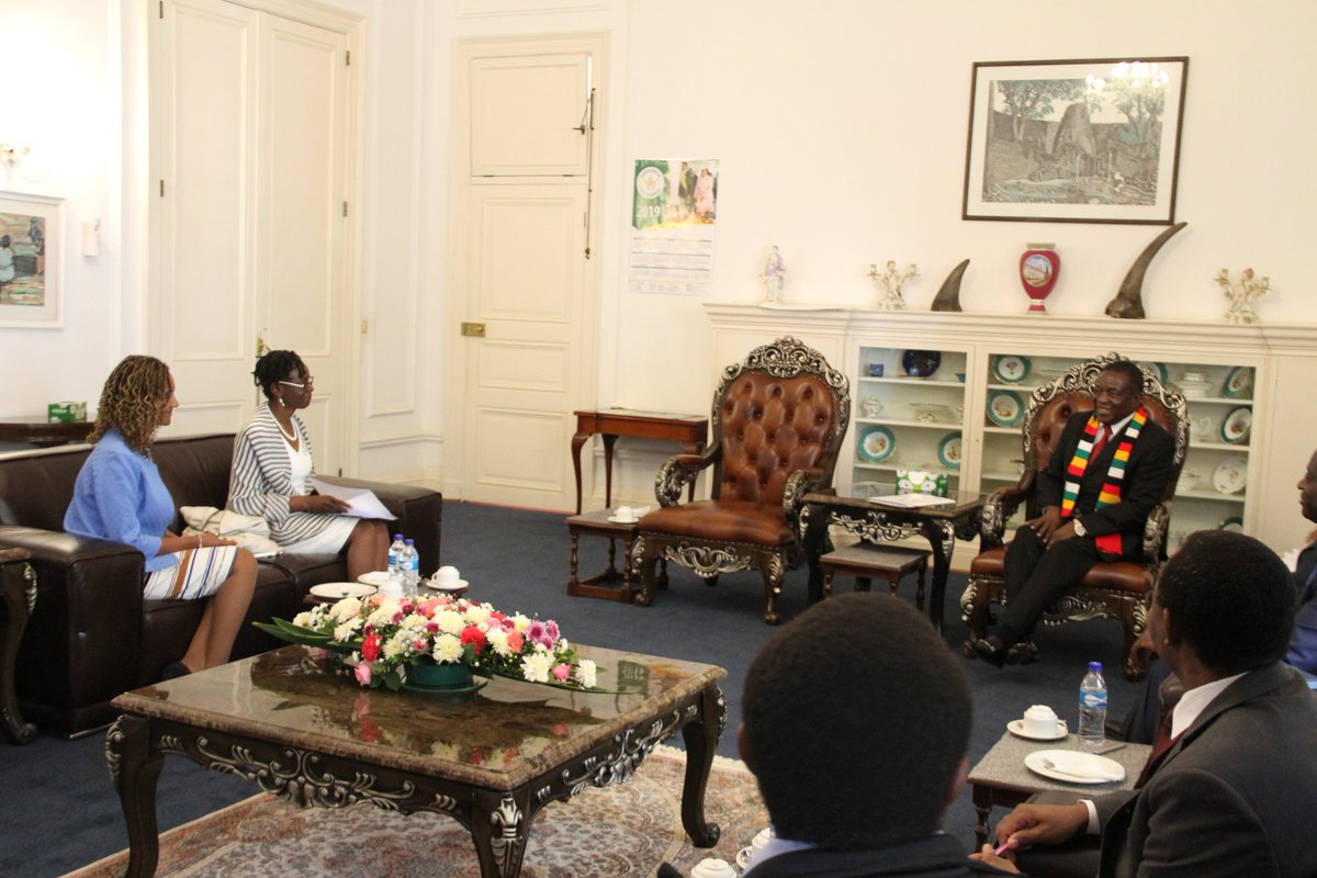 edmnangagwa's tweet image. Today, I met a doctor’s delegation to hear about the challenges they face. Following the meeting, we have released funds to repair key equipment in referral hospitals, while our friends in the UAE are helping us reequip as we draw up long term plans to improve service delivery