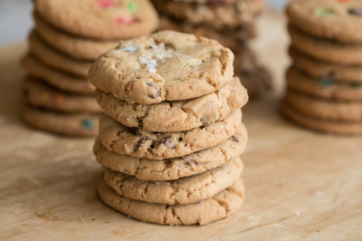 It's a chocolate chip cookie GIVEAWAY! Head to our insta post to enter #NationalChocolateChipCookieDay