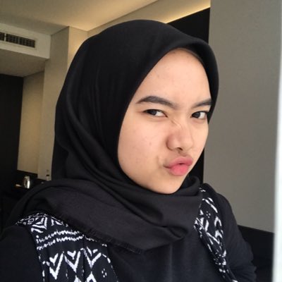 seniajuli29's tweet image. #Moreselfies