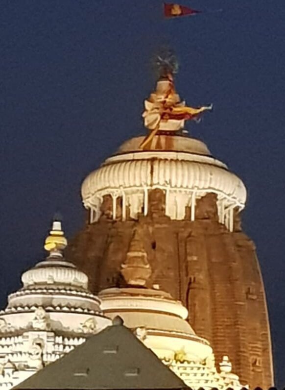 sudarsansand's tweet image. Jai Jagannath , happy to see that power supply has been restored to Jagannath temple &amp;amp; Grand road now. Thank to all who are working day and night to #ReBuildPuri 🙏 #CycloneFaniAftermath