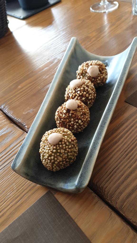 Marseillettefm's tweet photo. Tapas spa salagros https://t.co/Zu4nTmeH1x