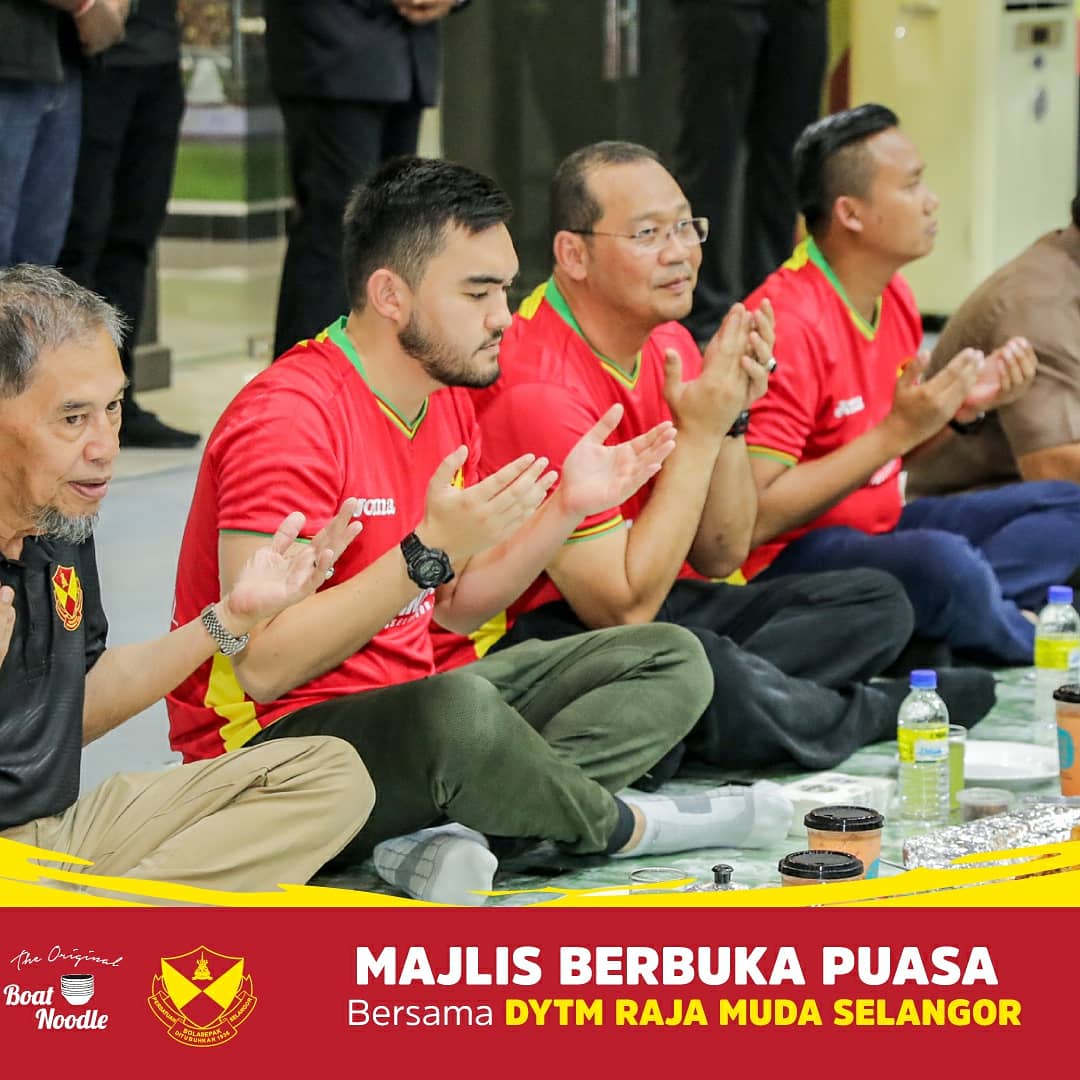 myboatnoodle's tweet photo. Kami berada bersama dalam majlis berbuka puasa bersama DYTM Raja Muda Selangor today!! @FASelangorMy #SavourYourMoment #myboatnoodle #makanstackrepeat https://t.co/Irnd0dAwLL