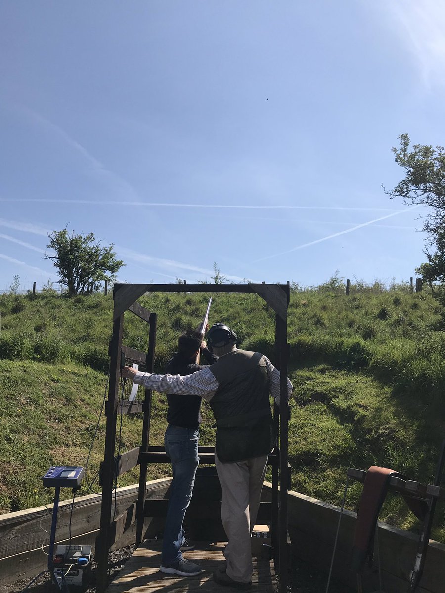 Tileflair_Trade's tweet photo. A great day with customers at the Tileflair BAL Spitfire Shoot. Good weather, good food & good banter 😎🤪@BALtiling #WowItsHot #Customers https://t.co/RHExnqWD5k