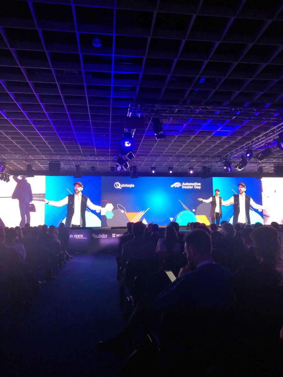 mobisostenibile's tweet photo. 🔝🔝🔝 @BibopGGresta all'Automotive Dealer Day di Verona - #ADD19 https://t.co/qMResgrm9M