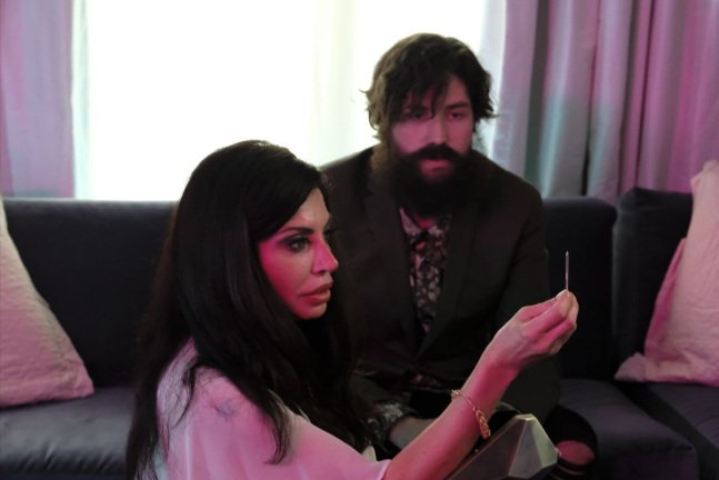 En THE CHAIN <a href="/davidmporras/">David Martin-Porras</a> dirige un thriller psicológico, con un reparto de actores internacionales donde destaca una como siempre impresionante <a href="/Neusasensi/">Neus Asensi</a> en un papel muy diferente, en el que demuestra su versatilidad como actriz. Estreno el 31 de Mayo en España. <a href="/somoslapanda/">LAPANDA</a>