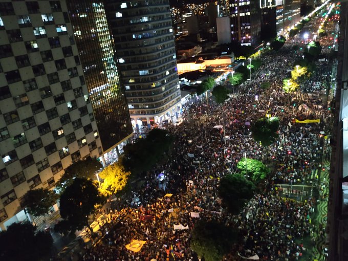 Ver imagem no Twitter