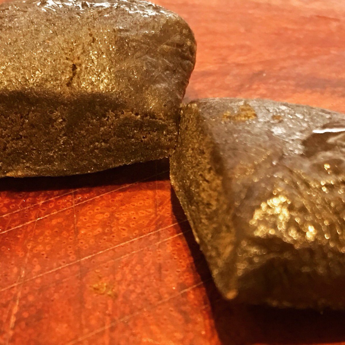 Let’s get Blazed ⁉️🤯🍓🍌
#StawberryBanana #DrySift #Hashish 💜🍓🍌💨
#FF @Hippie_of_Love @Kunzitoons @LARRYIRBY6 @Pastabowl2 @realmedicineMI @LetsGetStoned00 @Dab5_at420 @Cogitatorium @EmeraldZoo @Lisa19576 @dave_blazin @_jena4n @BananaKPodcast @mariwanderers 
🍓#StonerFam🍓