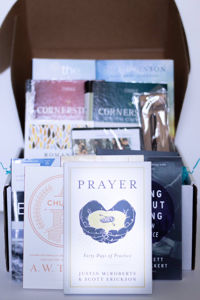 PastorBox's tweet photo. Each box. Packed FULL of awesome new content. Subscribe now and let us support your ministry! #PastorBox #stayintheword #leadingauthors #newbooks #biblestudies https://t.co/qEoCUYPKQ4 https://t.co/1U18ybznHI