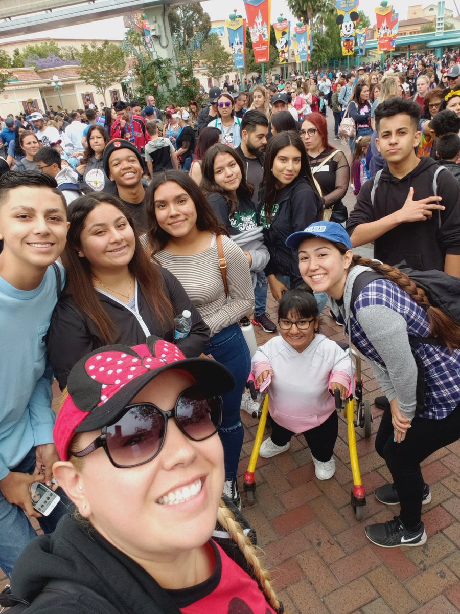 ngosuna's tweet photo. @PerrisHigh is here💙 @ThePtownway @Perris_ASB #phslinkcrew https://t.co/9QzvYGpxi2