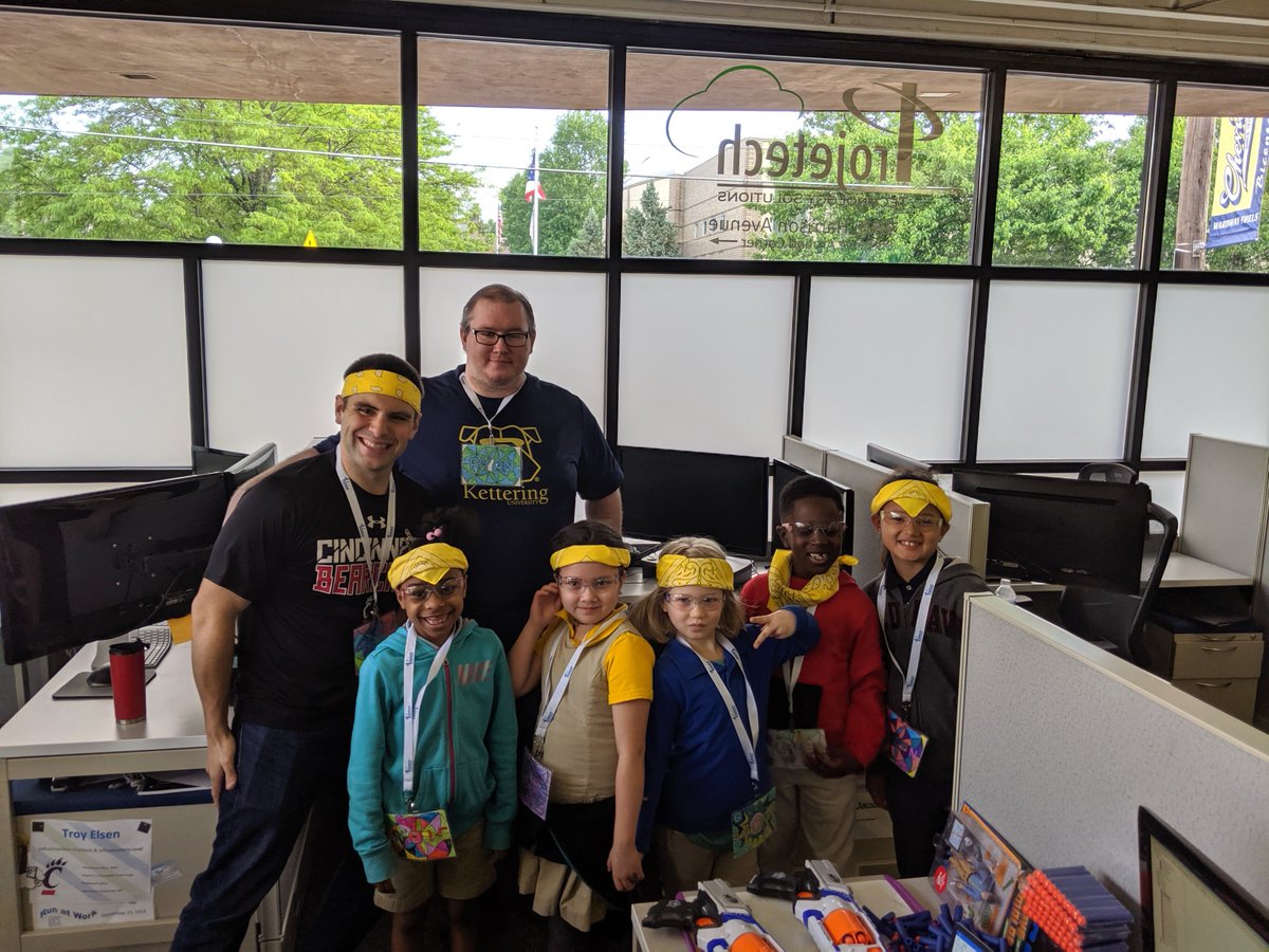 Projetech_Inc's tweet photo. Today was a special day at Projetech HQ as we had our @AdoptAClass visit our office for our last visit together of the school year.
Needless to say, it feels good to be a Projetecher #AdoptAClass #CheviotOH #Projetech #STEM https://t.co/T1ImzEATqK
