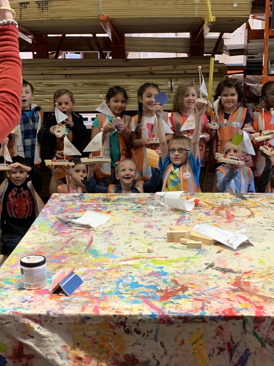 Field trip for our future employees 🧡🖤<a href="/Hol_Lis/">Holly Powell</a> @RushbrookKevin <a href="/StanleyLabady/">Stanley Labady</a> <a href="/kjacks19671/">Kimmie Jackson</a> <a href="/nyyroro/">Ro Rodriguez</a>