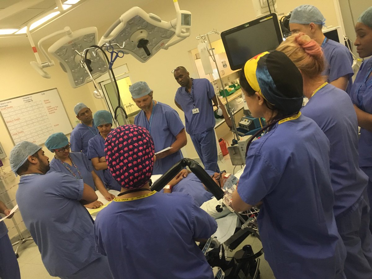 Faz_char's tweet photo. Cardiothorasics #HOTT simulation today discussing #humanfactors #civilitysaves “I’m relying on my team, can’t do this alone” cardiac surgeon. #dreamteam  @SyedSadie @ShehanHett @3DNeuroSim @DarshPatelHF @Julie10000 https://t.co/j6RVkccWBk