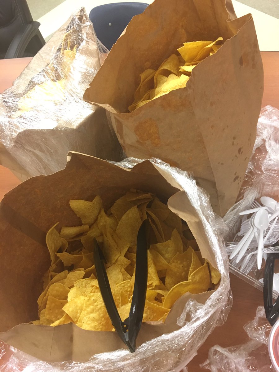 JulianneDenton's tweet photo. A big shout out to San Marcos off of Meridian in SW OKC for donating chips & salsa to our staff today. Talk about a perfect mid-week pick me up! We are grateful for our community. #PowerOfPartnership #OklaEd #RisingRockets @OKCPS https://t.co/krfPsyJO8U