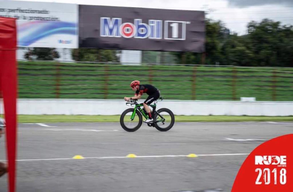 sr24fit's tweet photo. Nos contará más a fondo como con mucha dedicación y disciplina llegó a participar en más de 15 full @IRONMANtri y 25 medio (70.3) clasificándose a varios mundiales de esta disciplina. https://t.co/huGEZ2zZqx