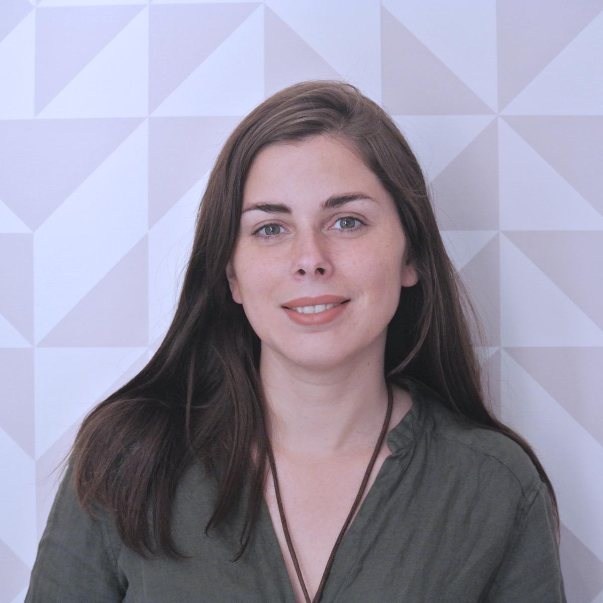glamstapp's tweet photo. Its time for a new #GlamST Team Sessions, with us...Ivana our Project Manager!
She loves to travel around the world and local tourism too, she’s always ready to pack her things and get to know a new place 🧳. She enjoys trying different dishes and get to know cool food spots. 🍝 https://t.co/geNKQfMmLj