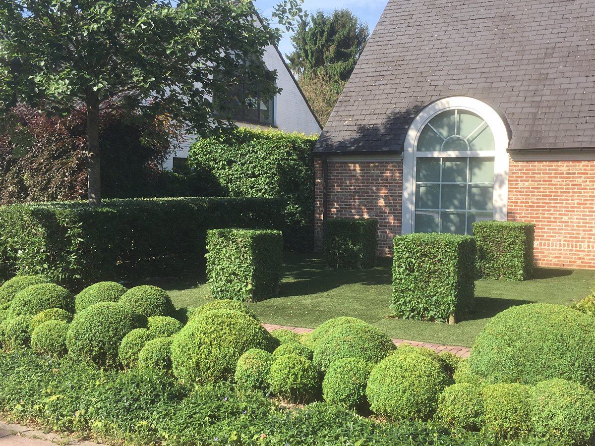 Groen en groen...
tuinarchitectuur-verellen.be/tuinen-realisa…