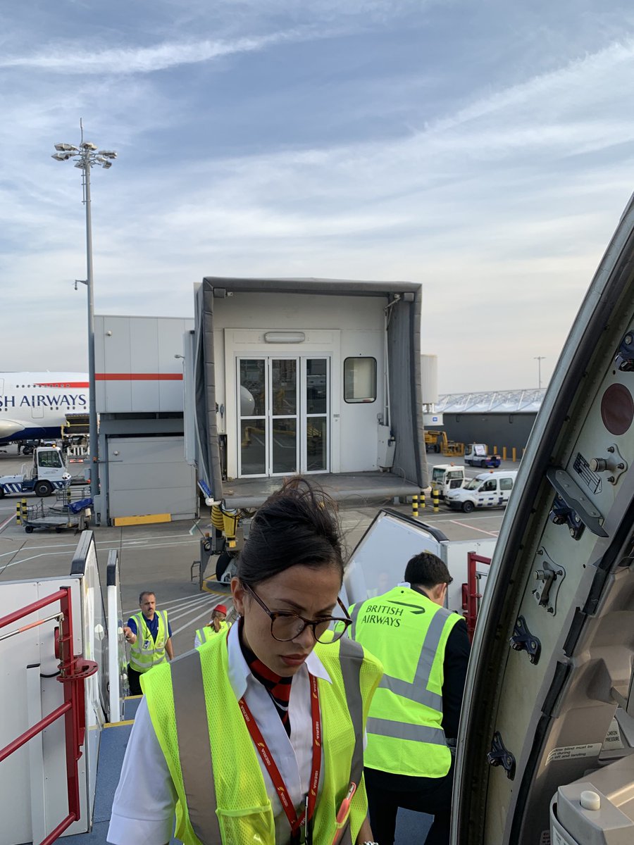 JCastellanoT's tweet photo. This is the worst flight thanks yo this bad employee, 5 million miles with #oneworld are not enough to be candid and service oriented , is an #iberia flight and the operator is from #britishairways, she rejected to provide credentials. I feel sick about horrible professionals https://t.co/j1CCSbk2wK