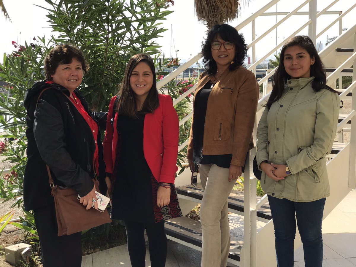 PaceAntofagasta's tweet photo. Algunas imágenes de la pausa en nuestra jornada de capacitación: “La práctica reflexiva y el proceso de transformación pedagógica del ejercicio docente” ✨
Muchas gracias a todos nuestros profesores por su participación 💙 #ProgramaPACE #PACEUA https://t.co/qACkm6Mx2U