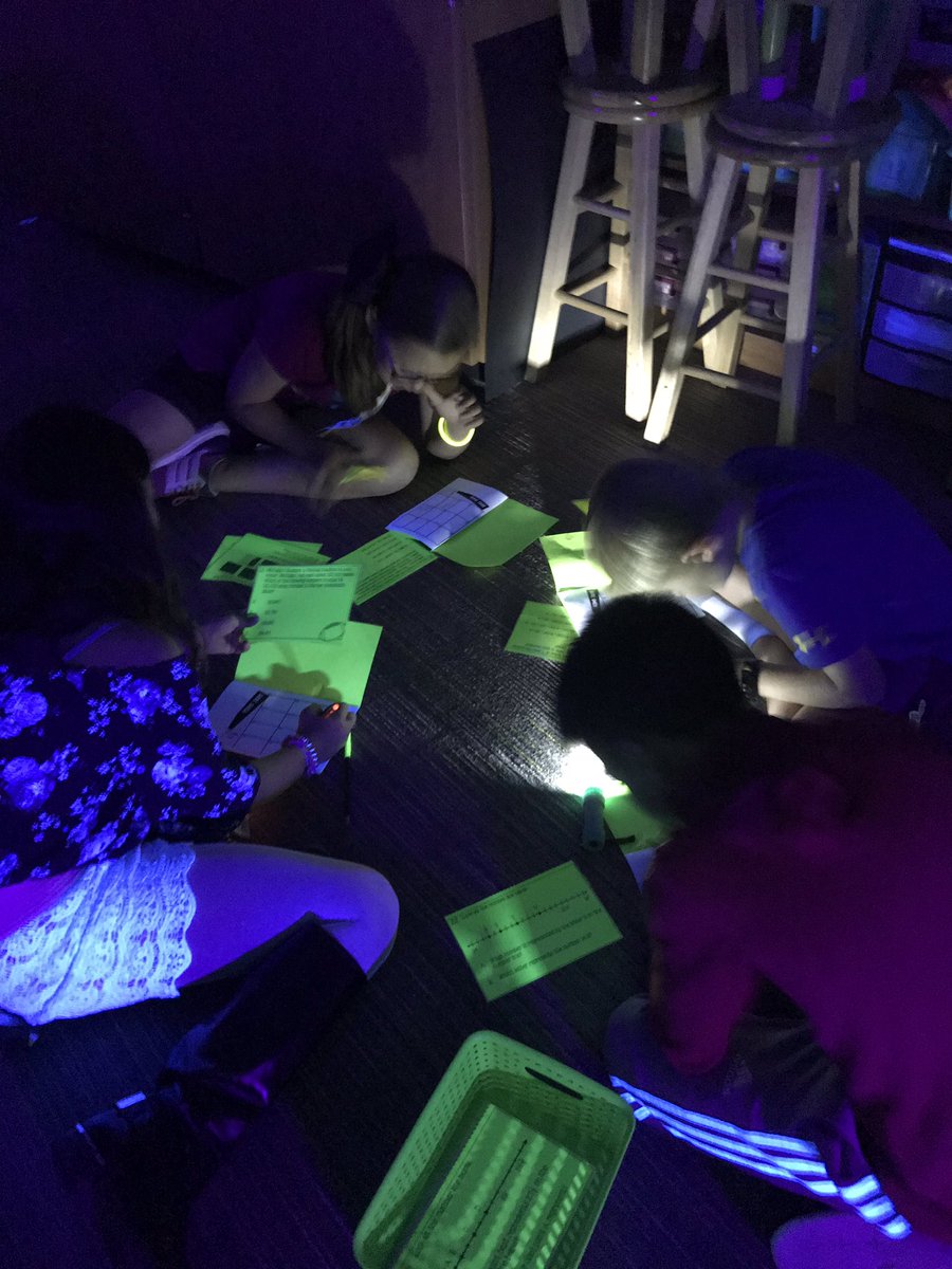 LeMeilleur4thgr's tweet image. Glow Crazy for Math???? Why yes! Yes we will! #ACECubs #glowmath #4thgraderocks